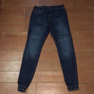 Hollister skinny jogger pants